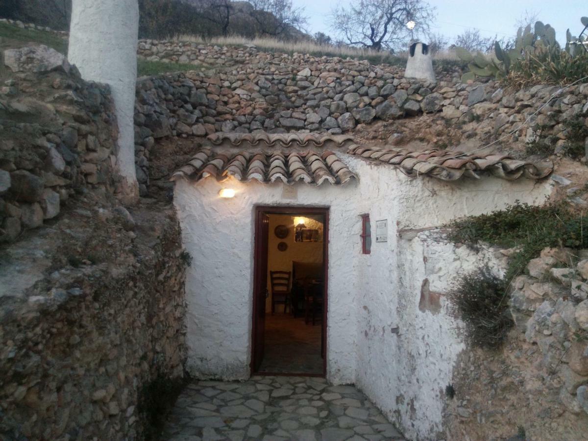 Cueva El Madrono Villa Pegalajar Eksteriør billede
