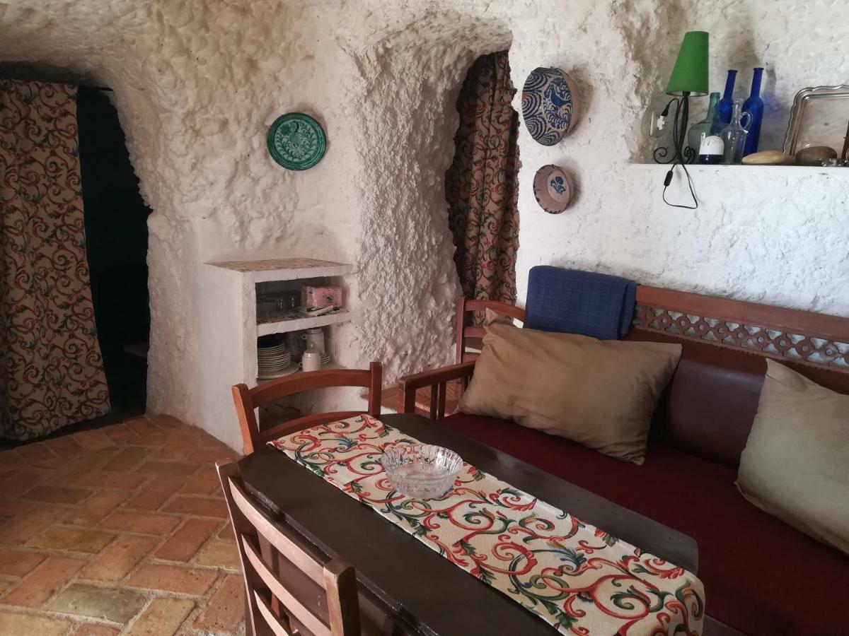Cueva El Madrono Villa Pegalajar Eksteriør billede