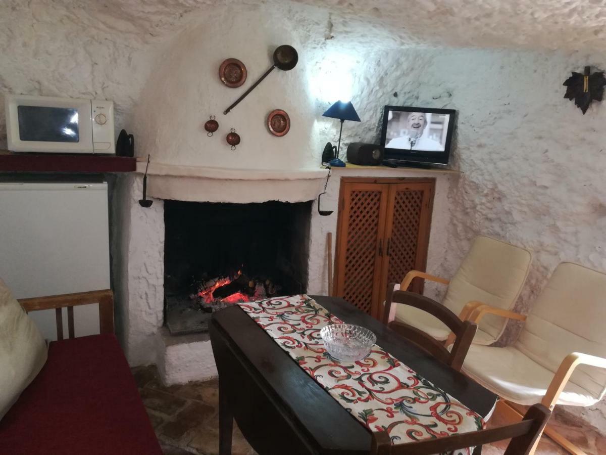 Cueva El Madrono Villa Pegalajar Eksteriør billede