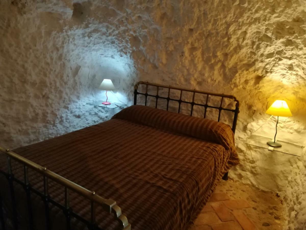 Cueva El Madrono Villa Pegalajar Eksteriør billede